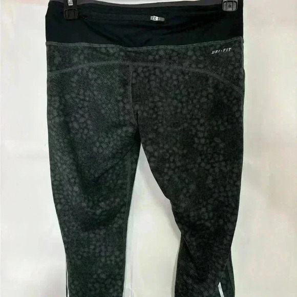 Womens size small Nike dri-fit running leggings, #O532 - Picture 2 of 7